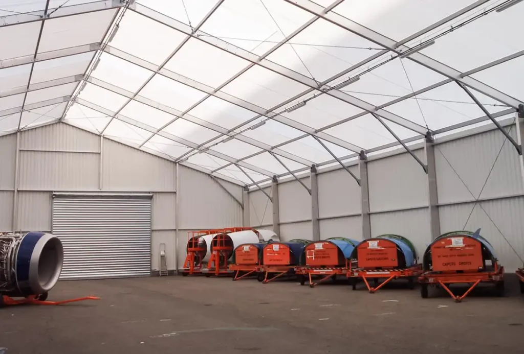 Chapiteaux de stockage