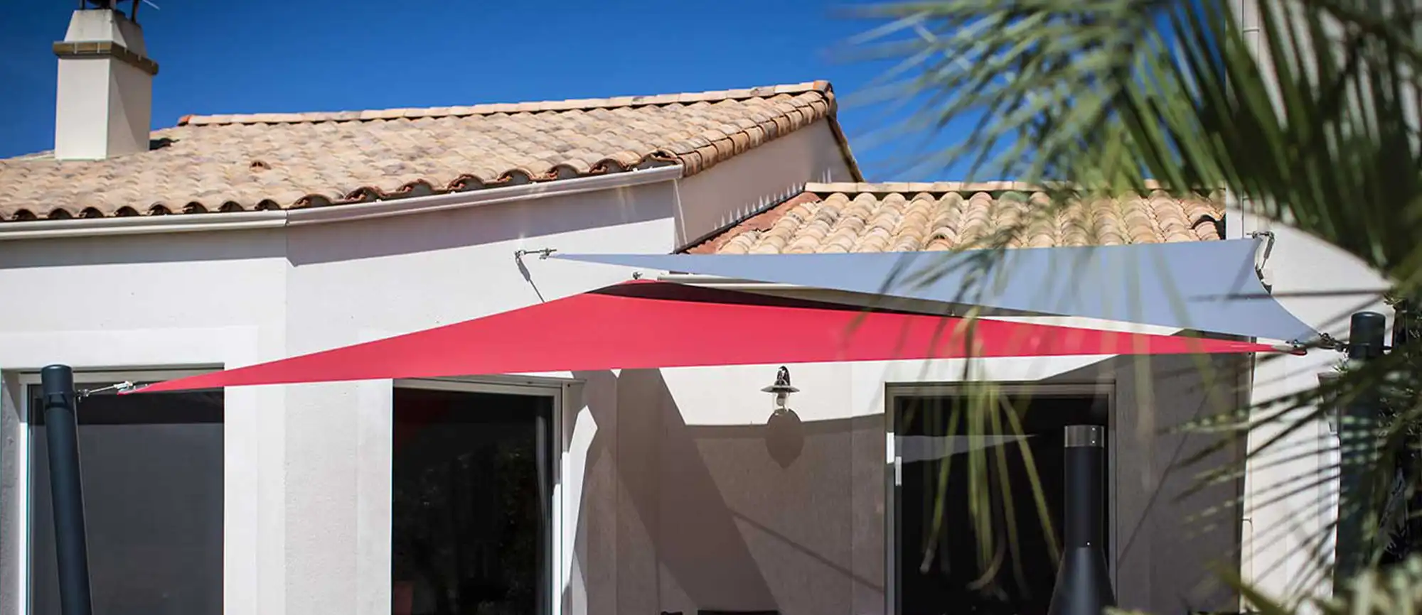 _Voiles d'ombrage rouge et noir